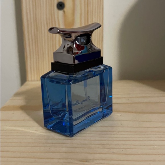 $20 - Picture 2 of 2